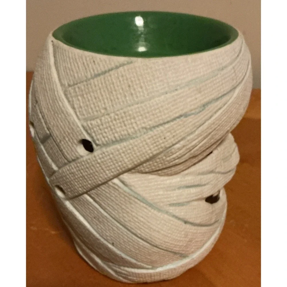 Scentsy under wraps